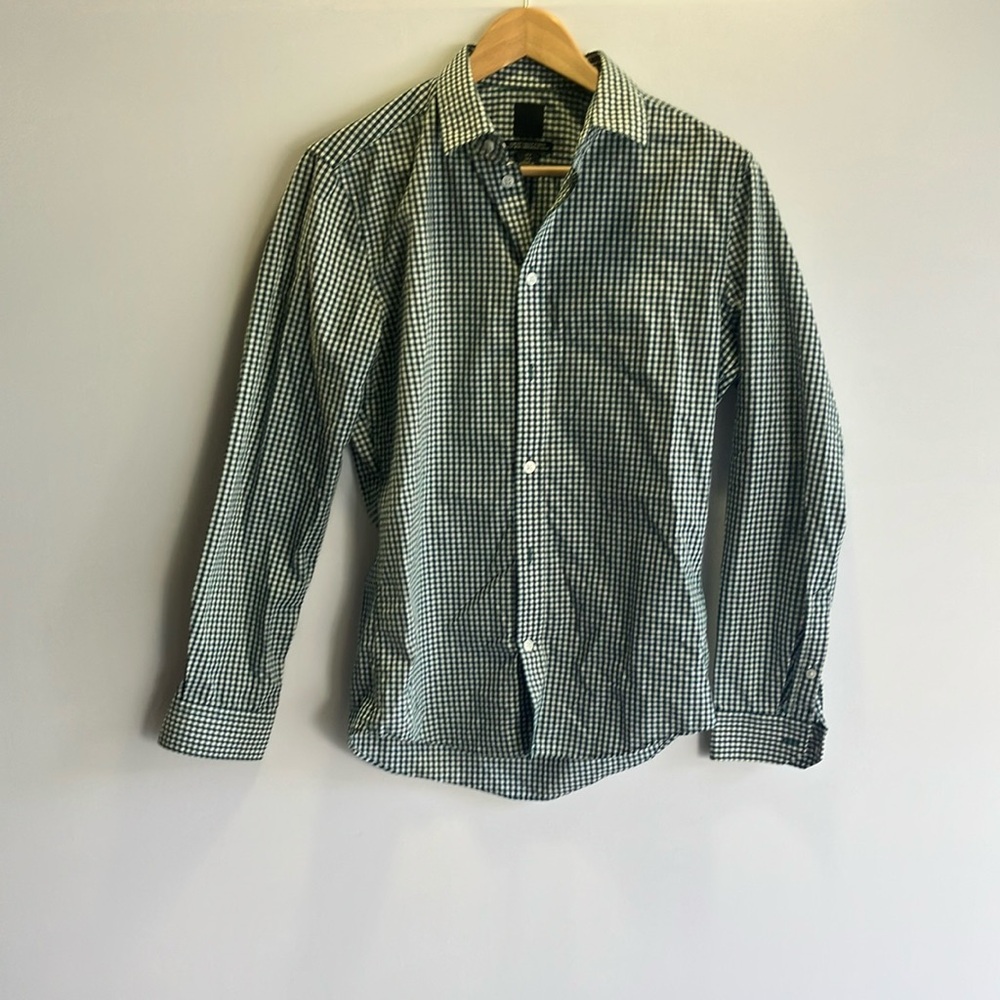 H&M Black and White Casual Button Down Shirt